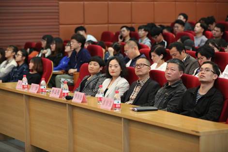 说明: EU4A1519